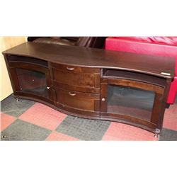 WOOD TV STAND W/2 DRAWERS & 2 CABINETS