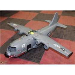 LARGE AIRPLANE (OPENS UP INTO A TOYBOX) SOLDIER