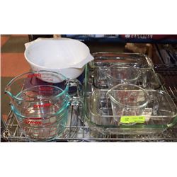 LARGE ESTATE PYREX COLLECTION