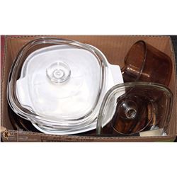 ESTATE BOX OF CORNINGWARE AND BAKEWARE