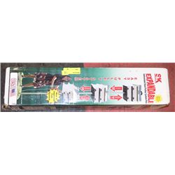 EXPANDABLE STEEL PULLEY POLE SYSTEM