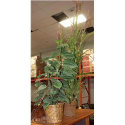 PAIR OF ARTIFICIAL PLANTS