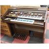 Image 2 : TECHNICS ELECTRIC ORGAN