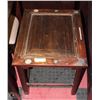 Image 1 : VINTAGE RUSTIC  WOOD END TABLE 19"X23"X20"H