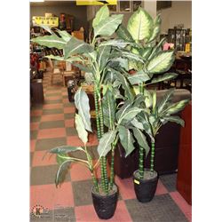 PAIR OF MATCHING ARTIFICIAL FLOOR PLANTS