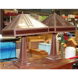 2 MATCHING TABLE LAMPS