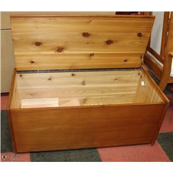 TEAK WOOD STORAGE CHEST
