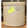 Image 1 : 2 GALLON USA 2 CROCK