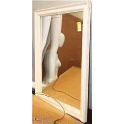 VINTAGE WHITE FRAMED MIRROR