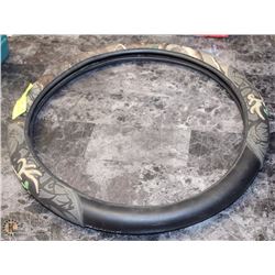 BONE COLLECTOR STEERING WHEEL COVER