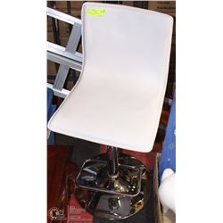WHITE & CHROME CHAIR