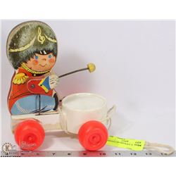 VINTAGE DRUMMER BOY PULL TOY