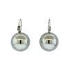 Image 1 : 18mm Glossy Bead Drop Earrings - Silver Plated