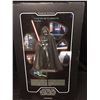 Image 2 : SIDESHOW COLLECTIBLES DARTH VADOR 1/4 SCALE MODEL IN BOX COMPLETE