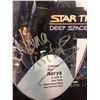 Image 2 : STAR TREK DEEP SPACE NINE ACTION FIGURE SIGNED BY NANA VISITOR