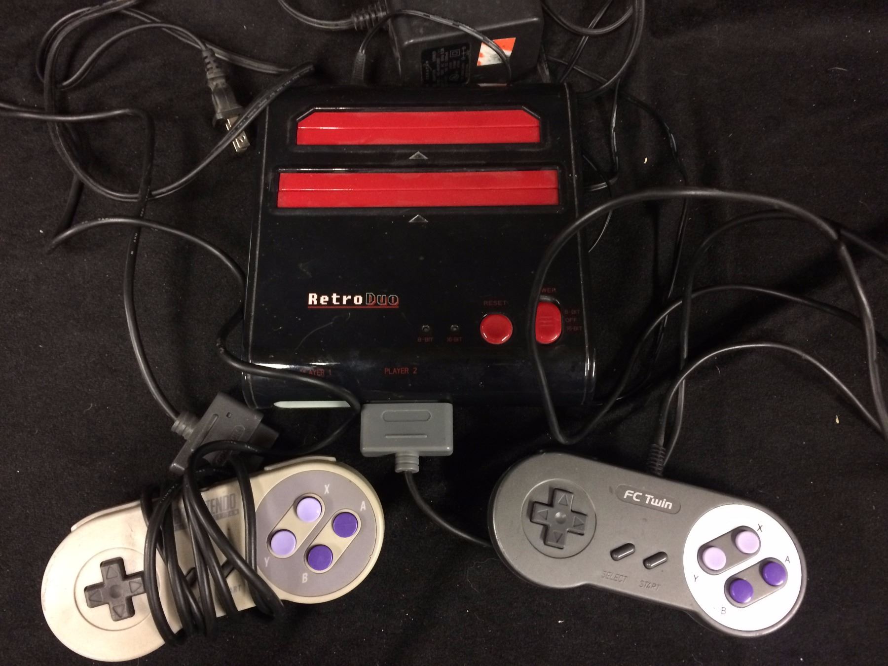 FC Twin Console working complete ( Plays NES and SNES games)