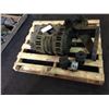 Image 2 : PALLET OF TRUCK PARTS