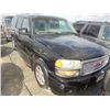 Image 2 : GMC YUKON DENALI 2001 L/S-DONATION