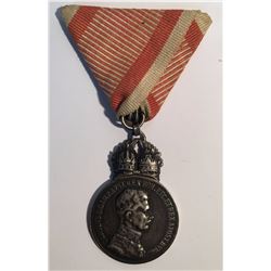 Austria WWI Royal Emperor / King Carolus Military Merit medal SIGNVM LAVDIS