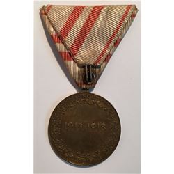 Austria WWI Commemorative Medal 1914 - 1918 with Swords