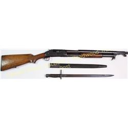 Winchester 1897 12 ga. SN 95524 takedown trench gun, standard 20" barrel and bayonet, left side rece