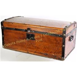 Early pine pioneers travel trunk 11" X 24". Est. 100-200
