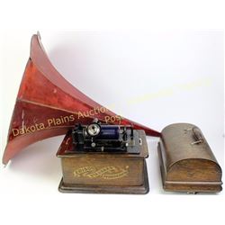 Antique Edison table top roll phonograph SN S302390 oak cased with original finish. Good working ord