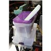 Image 2 : LOT OF STORAGE TOTES WITH LIDS