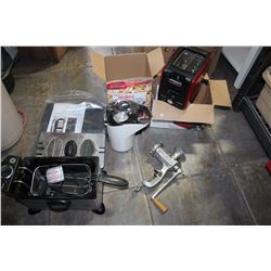 BOX OF KITCHEN APPLIANCES AND DORM KIT SET