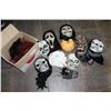 Image 1 : BOX OF HALLOWEEN MASKS