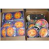 Image 1 : TWO BOXES OF FALL NAPKINS AND HALLOWEEN PAPER PLATES