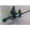 Image 2 : 22 INCH BLACK AND DECKER ELECTRIC HEDGE TRIMMER