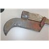 Image 2 : VINTAGE HAND AXE