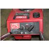 Image 3 : TORO 3 HP SNOW THROWER