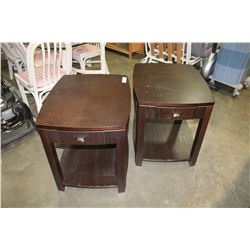 PAIR OF MODERN ENDTABLES