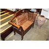 Image 2 : WOOD STORAGE BENCH