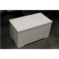 WHITE PAINTED PINE TRUNK
