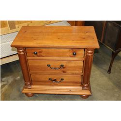 3 DRAWER PINE NIGHTSTAND