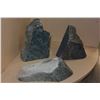 Image 2 : THREE PIECES OF RAW JADE