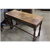 Image 2 : OAK HALL TABLE