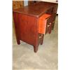 Image 2 : MAHOGANY VANITY