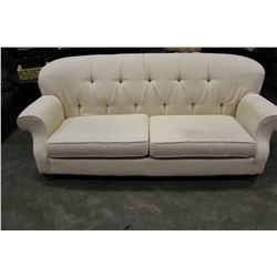 WHITE BUTTONBACK DESIGNER SOFA