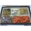 Image 2 : HEART SHAPE JEWELLRY BOX WITH CONTENTS