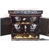 Image 2 : EASTERN INLAID JEWELLRY BOX WITH GOLD TONE JEWELLRY