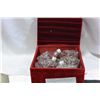 Image 2 : RED VELVET BOX WITH FIVE GLASS SKULL BOXES