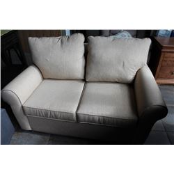 NEW SEARS HOME COLLECTION MODERN BEIGE FABRIC LOVESEAT, ROLLED ARM, REMOVEABLE CUSHIONS