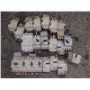 Image 1 : Lot of Small Siemens Circuit Breakers