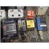 Image 8 : Lot of Misc Electrical Units, Relays, Breakers, Etc