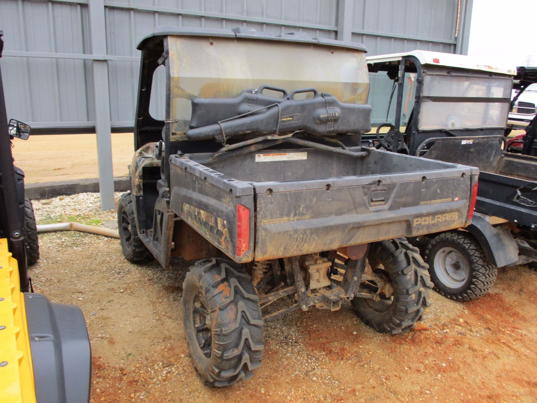 2011 POLARIS XP800 SIDE BY SIDE, VIN/SN4XATY76A0B4264093 4X4, EPS