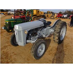 FERGUSON 30 FARM TRACTOR, - 3 PTH, PTO, 11.2-28 REAR TIRES